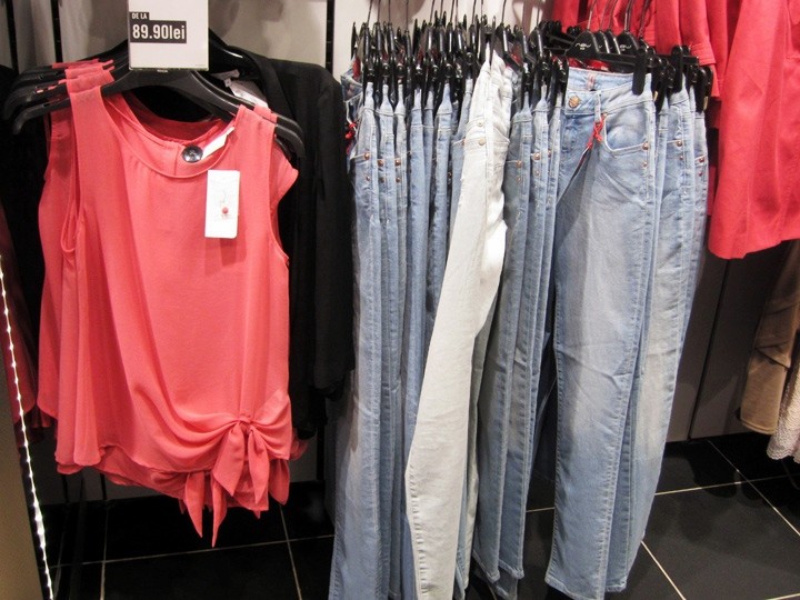 New collections - 2012 @ New Look Coral