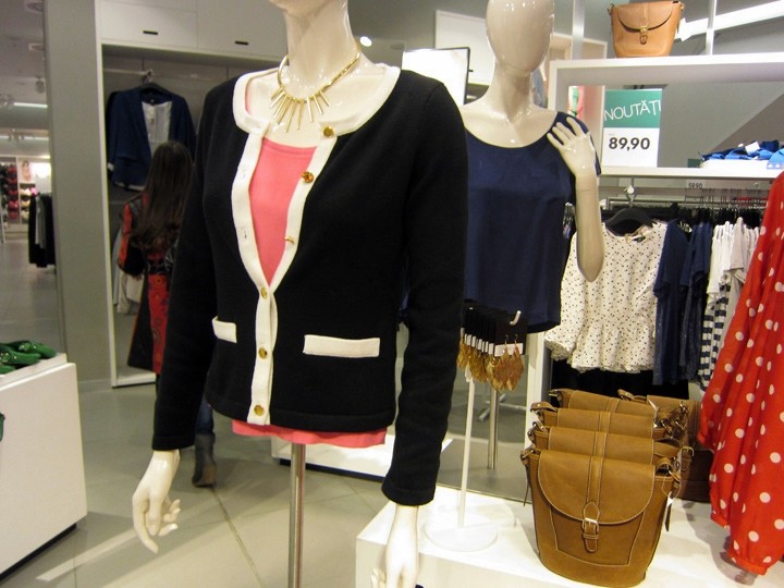 New collections - 2012 @ H&M Chanel Attitude