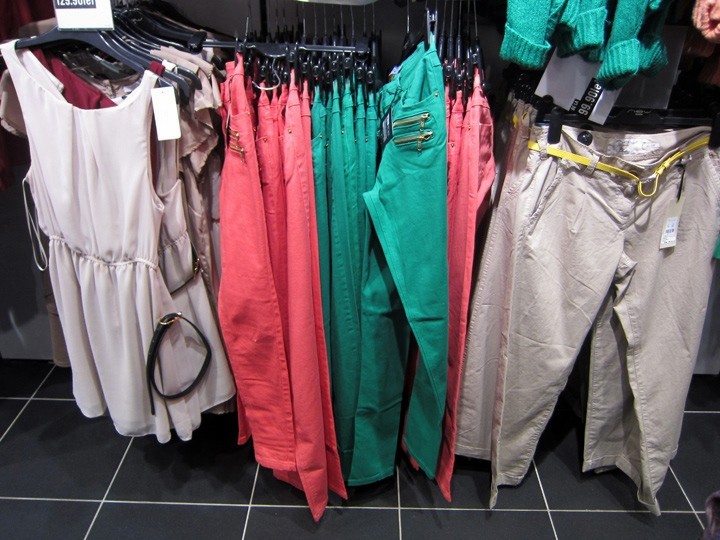 New collections - 2012 @ New Look Colored jeans
