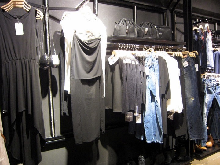 New collections - 2012 - Skirt / Asymmetrical dress