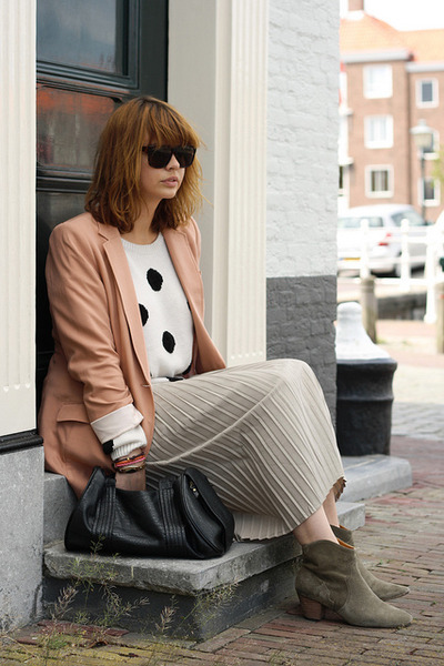 Street style - Suede Ankle Boots