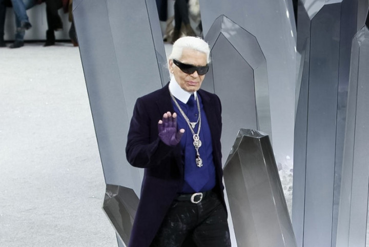 Chanel - Autum / Winter 2012-2013 -14