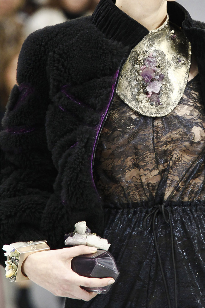 Chanel - Autum / Winter 2012-2013 -6