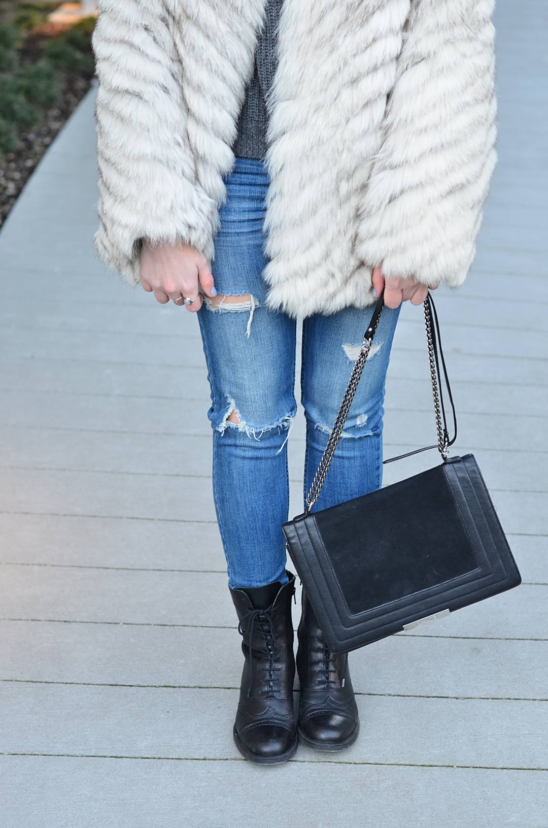 Winter-timeless-items-black-boots