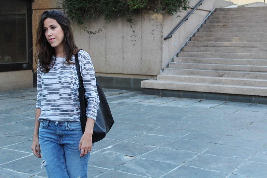striped-top-casual-outfit