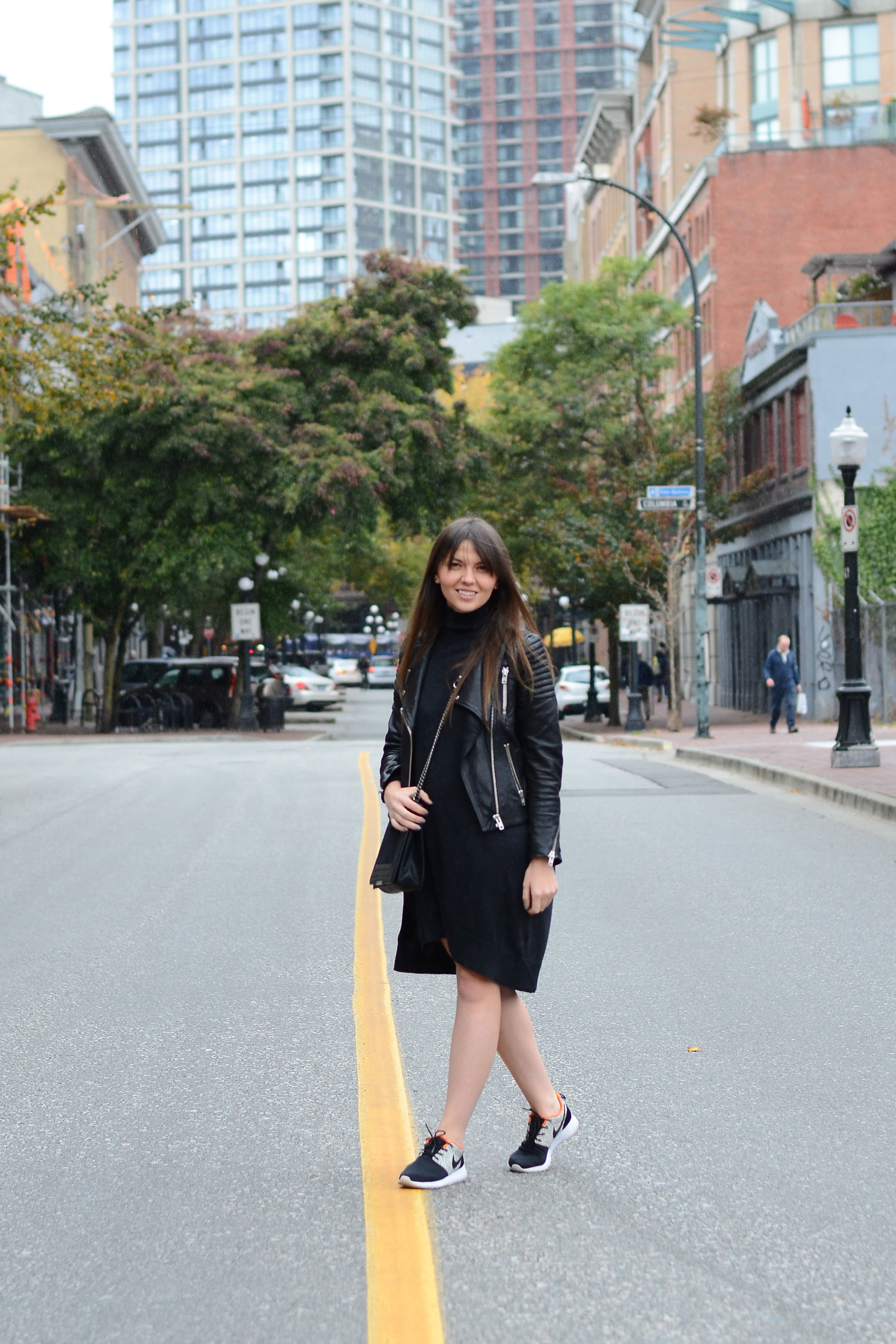 knit-dress-leather-jacket-outfits
