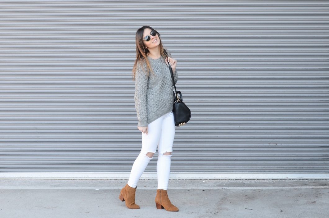 white denim spring outfits